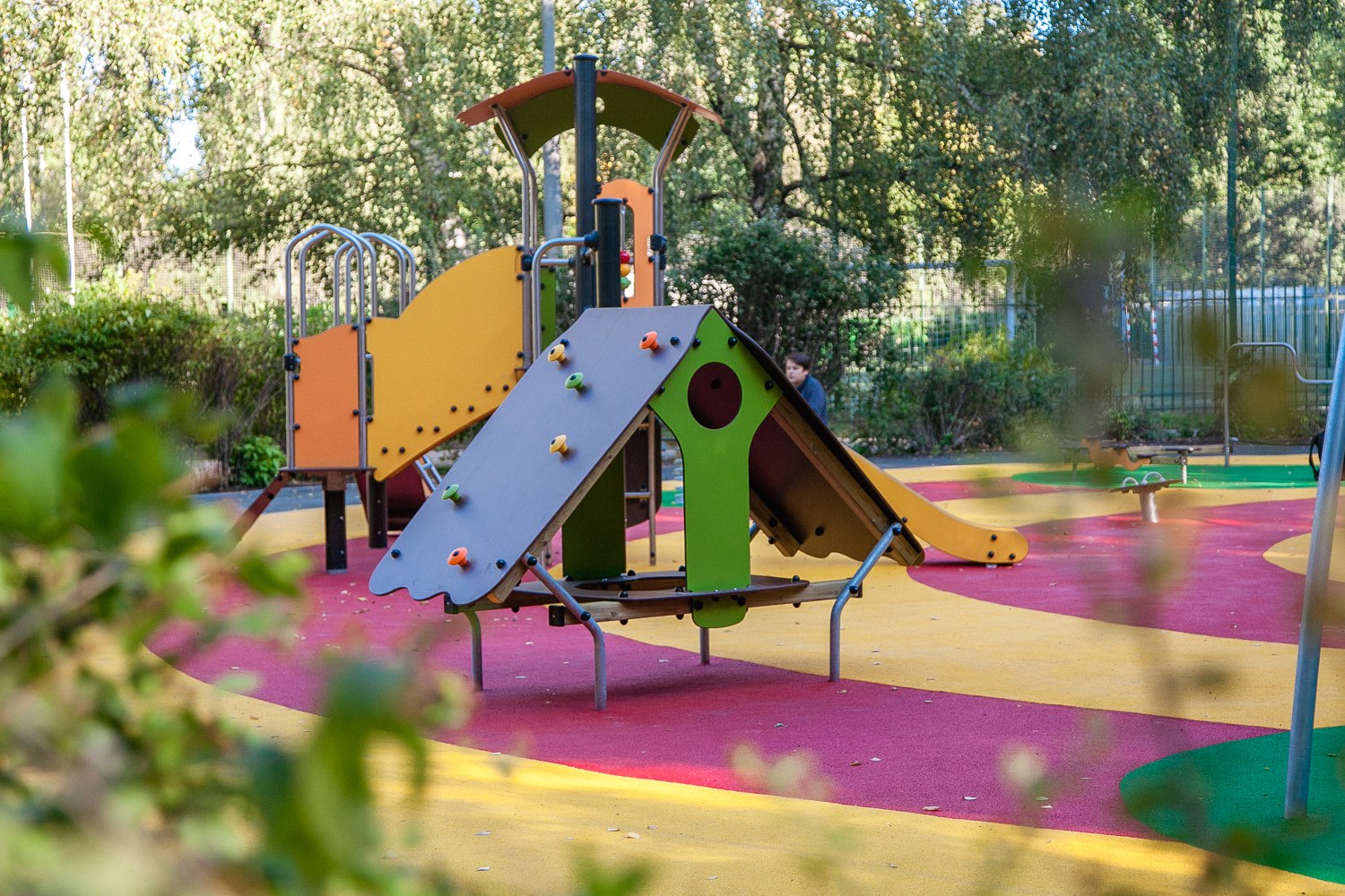 В парке Сокольники появилась новая современная детская площадка - ВАО Москва